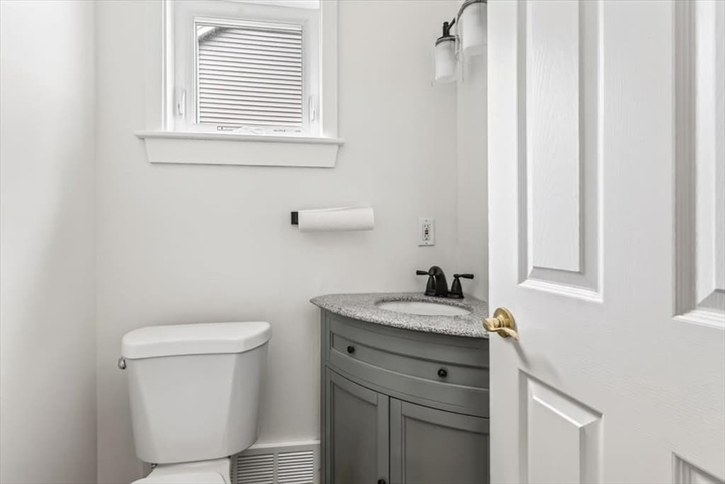 5 Blueberry Ct # 5, Rockland MA 02370 photo 12