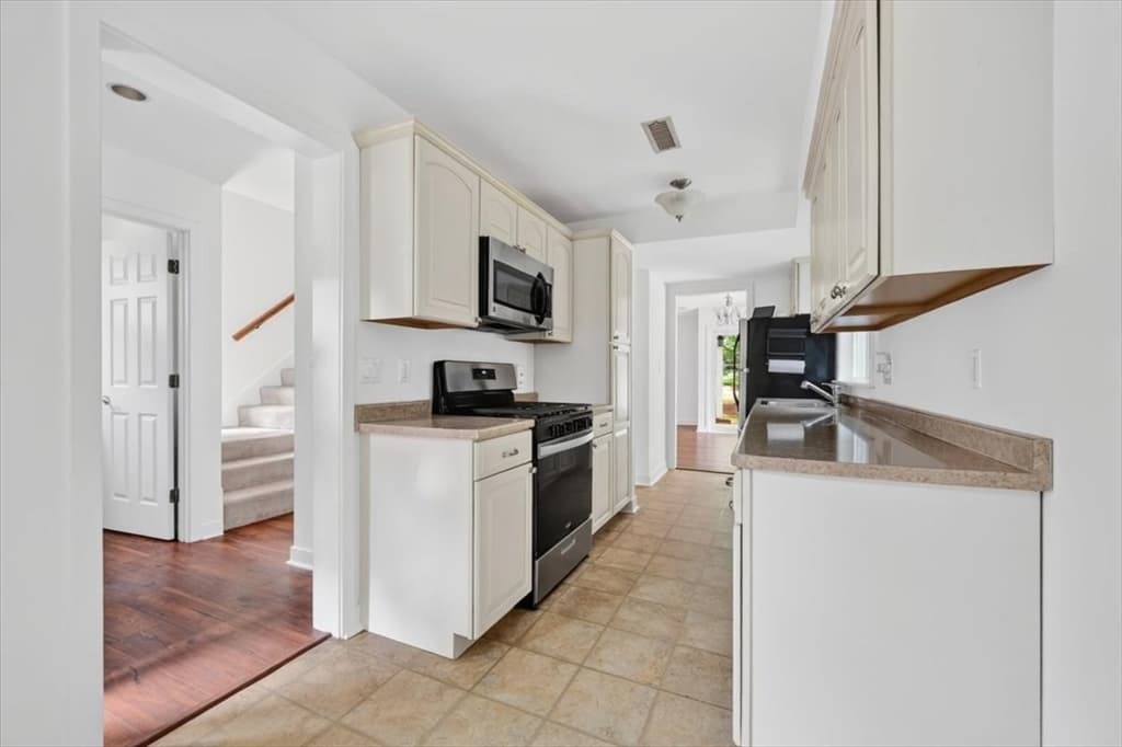 5 Blueberry Ct # 5, Rockland MA 02370 photo 5