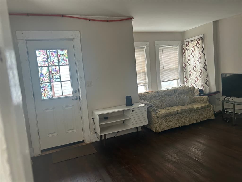105 Spruce Street, Leominster MA 01453 photo 15