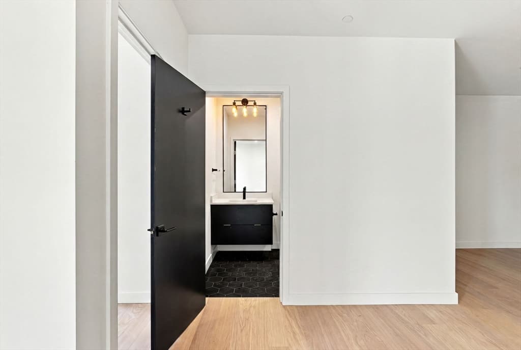 Condominium at 22 High Street # 203, Boston MA 02122, Boston, photo 18 of 28