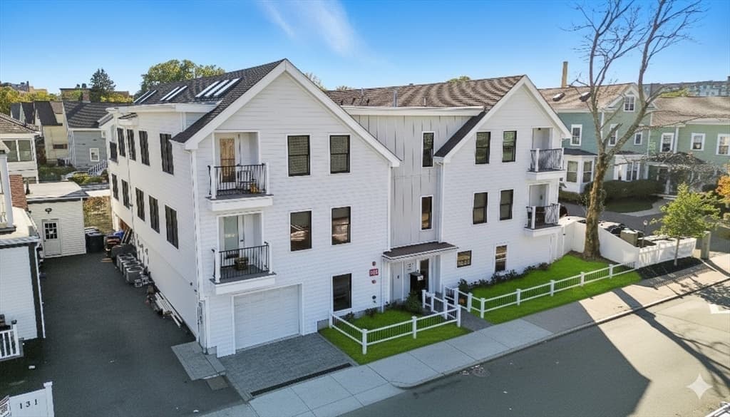 Condominium at 127 E Cottage St # 3, Boston MA 02125, Boston, photo 6 of 18