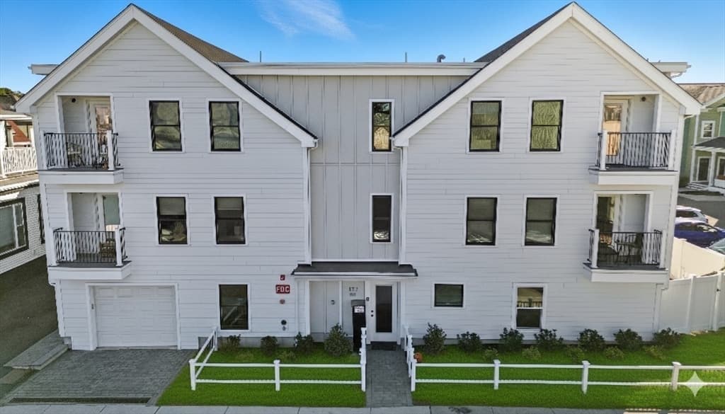 Condominium at 127 E Cottage St # 3, Boston MA 02125, Boston, photo 7 of 18