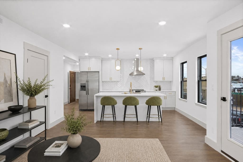 Condominium at 127 E Cottage St # 3, Boston MA 02125, Boston, photo 5 of 18