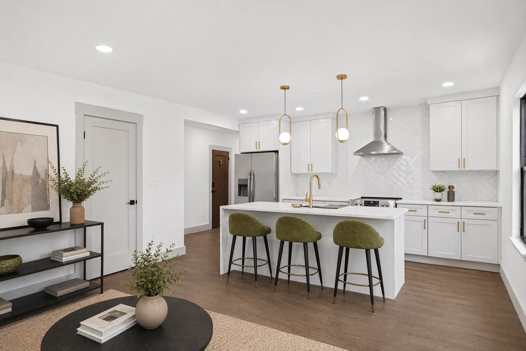 Condominium at 127 E Cottage St # 3, Boston MA 02125, Boston, photo 4 of 18