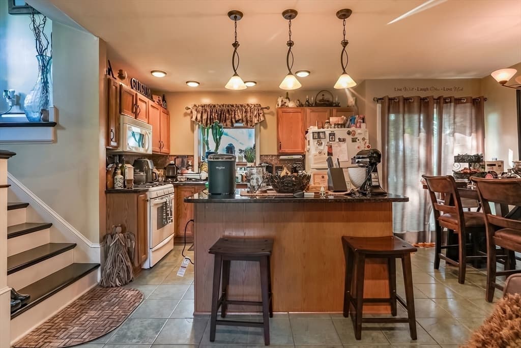 785 Lees River, Somerset MA 02726 photo 9