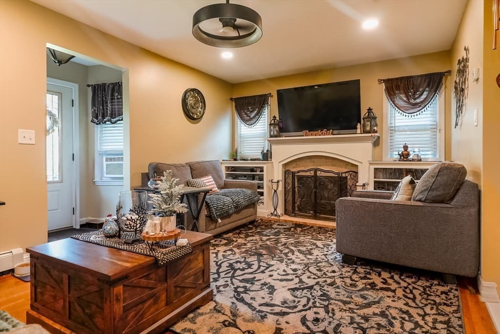 785 Lees River, Somerset MA 02726 photo 4