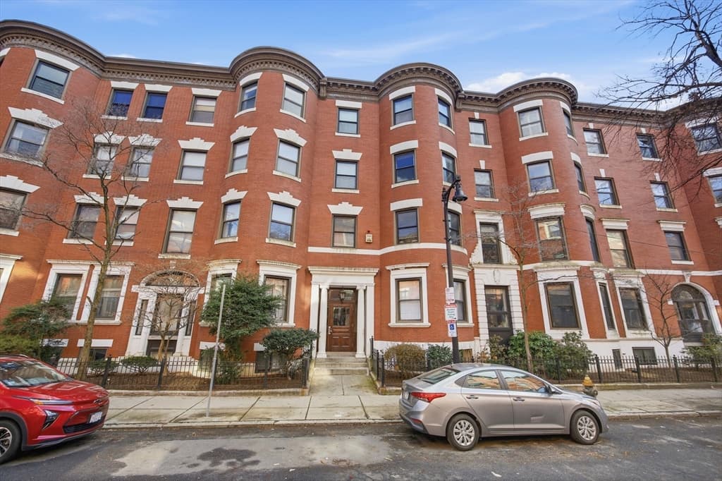 Condominium at 96 Gainsborough St # 404W, Boston MA 02115, Boston, photo 13 of 13