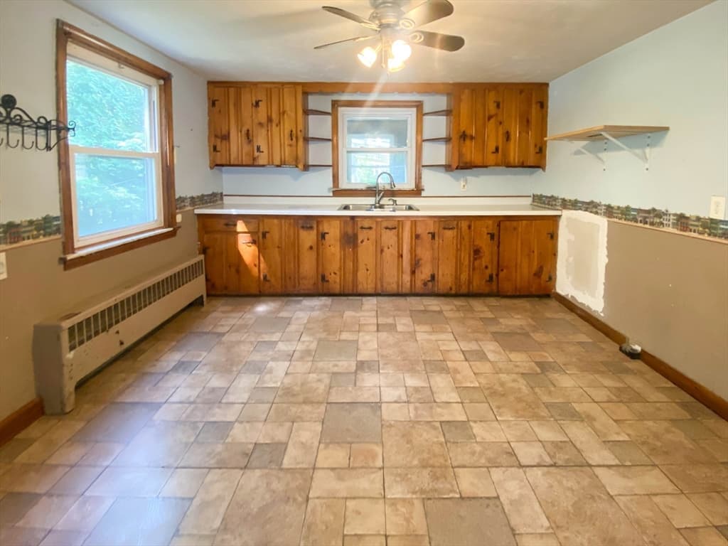 6 Oak Dr, Oxford MA 01540 photo 4