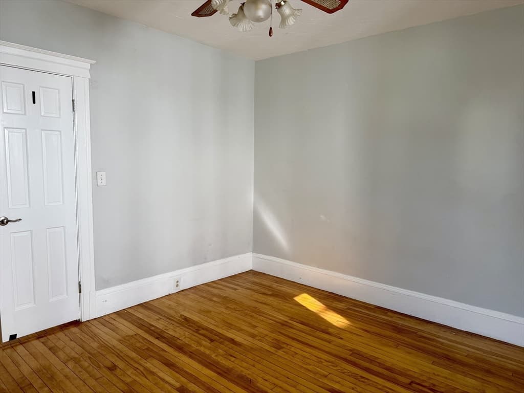 31 Stoneland Rd, Worcester MA 01603 photo 12