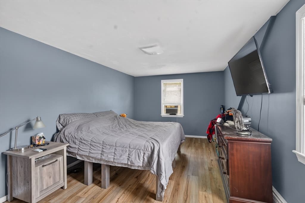 45 Forest St, Middleboro MA 02346 photo 7