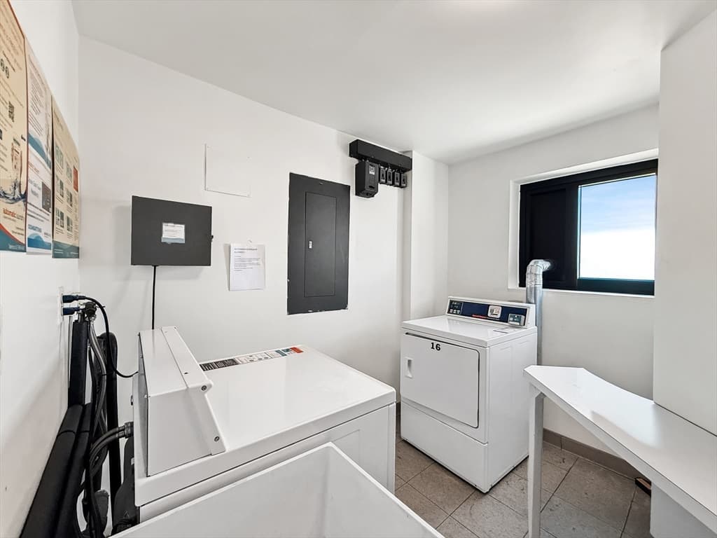 382 Ocean Ave # 902, Revere MA 02151 photo 39