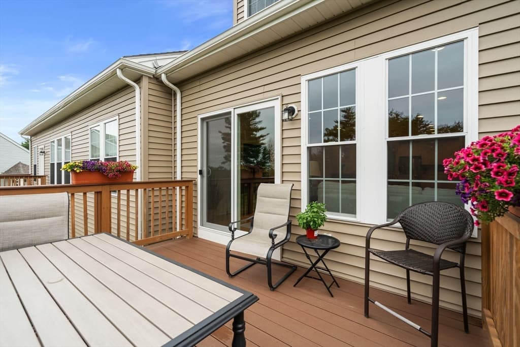 56 Shannon Way # 56, Upton MA 01568 photo 30