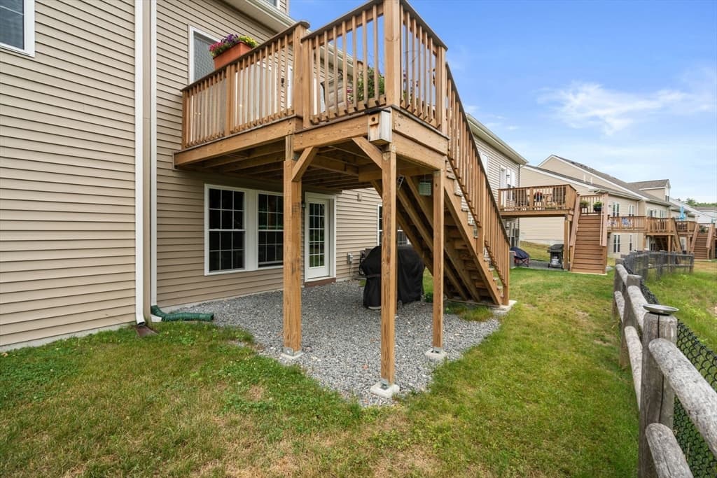 56 Shannon Way # 56, Upton MA 01568 photo 34