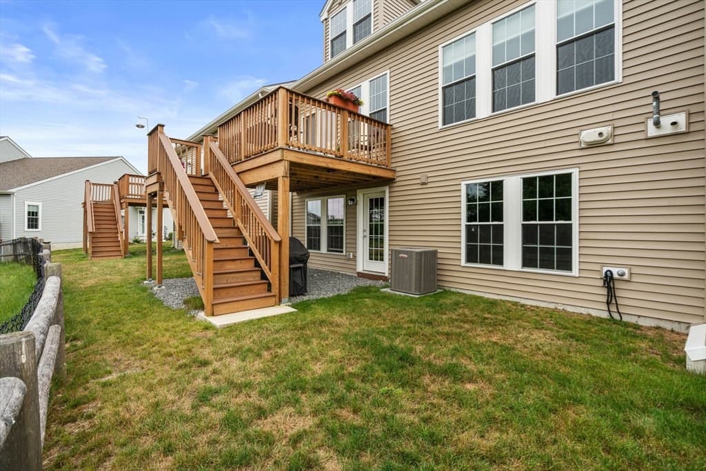 56 Shannon Way # 56, Upton MA 01568 photo 33
