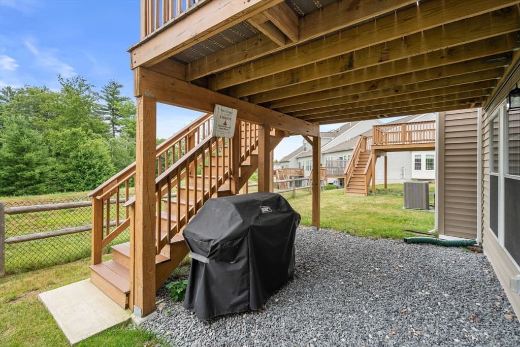 56 Shannon Way # 56, Upton MA 01568 photo 35