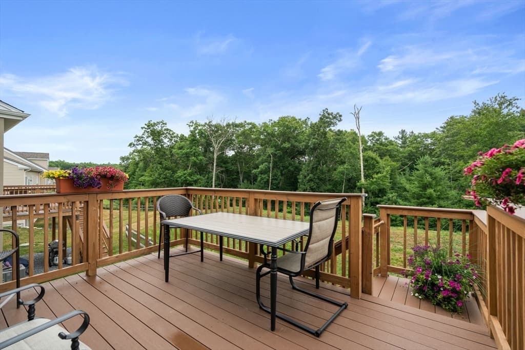 56 Shannon Way # 56, Upton MA 01568 photo 29