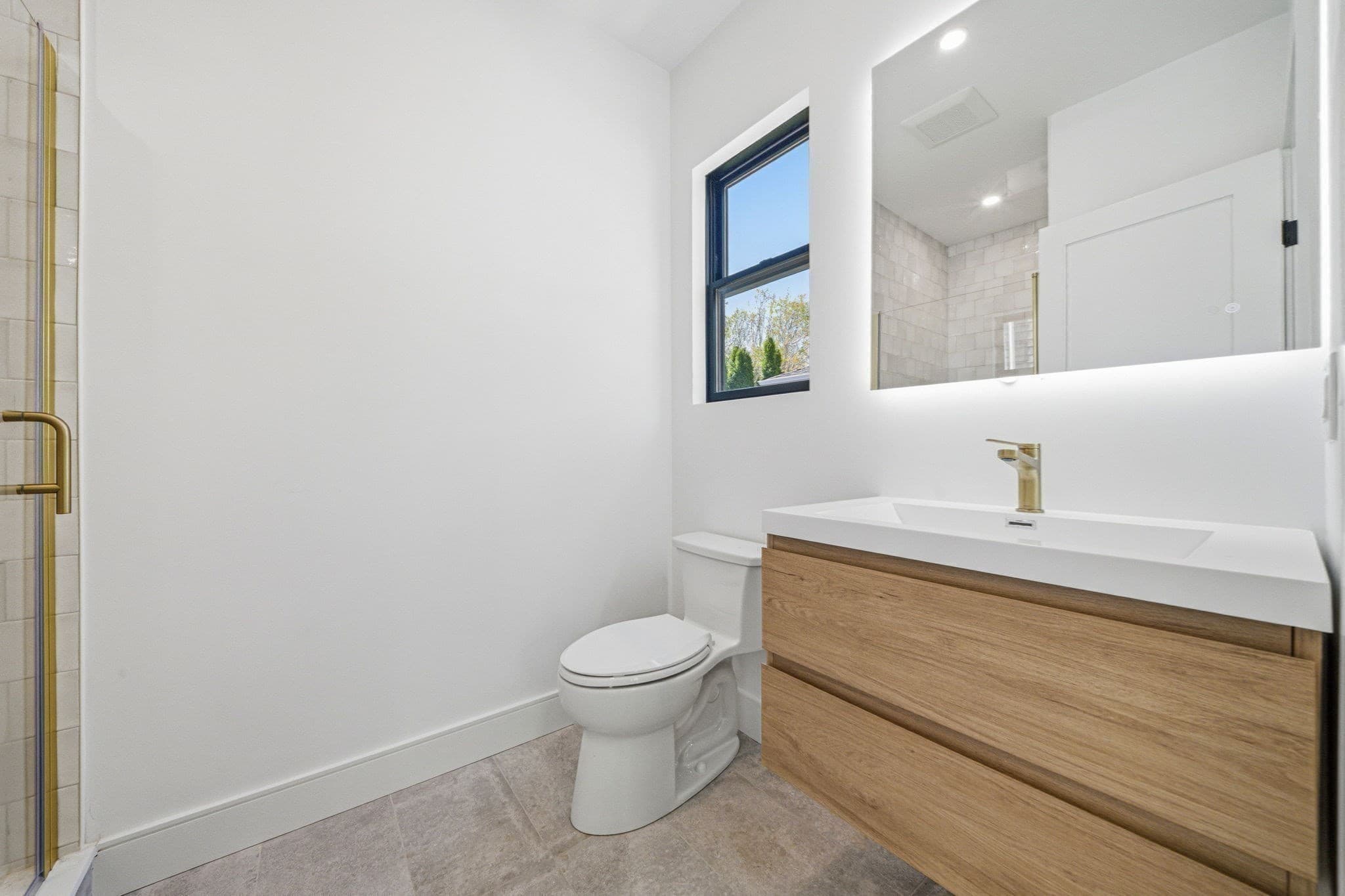 Single Family Residence at 28 Chandler, Newton MA 02464, photo 18 of 26