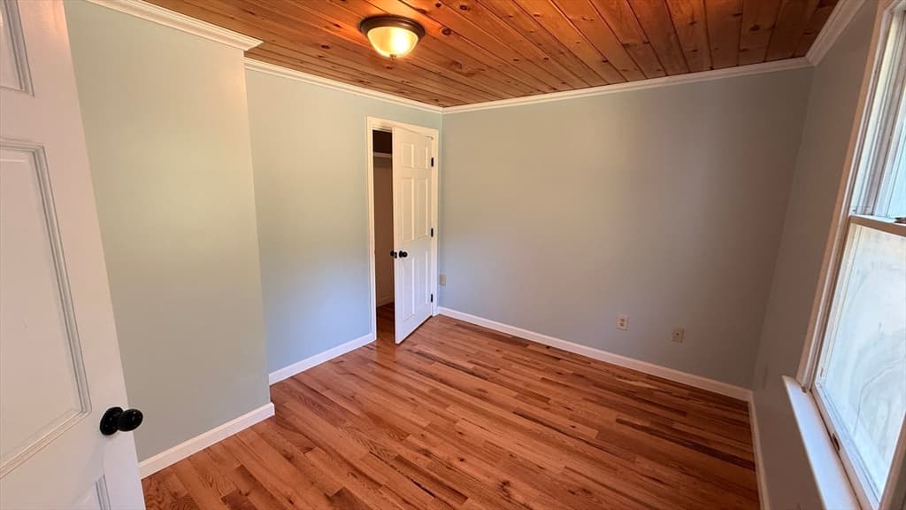 36 Spruce St, Middleboro MA 02344 photo 9