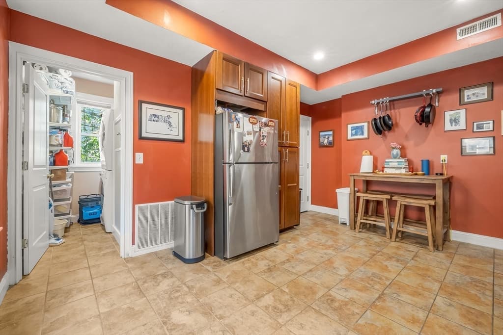 Condominium at 71 Romsey St # 2, Boston MA 02125, Boston, photo 2 of 25