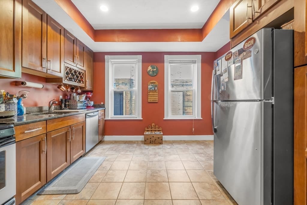 Condominium at 71 Romsey St # 2, Boston MA 02125, Boston, photo 6 of 25