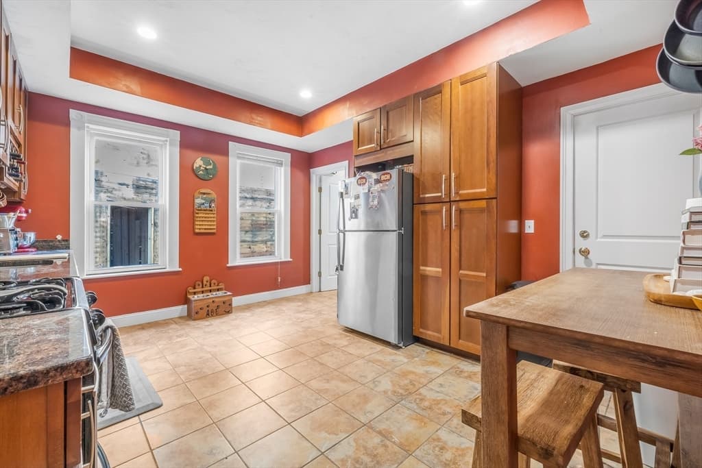 Condominium at 71 Romsey St # 2, Boston MA 02125, Boston, photo 5 of 25
