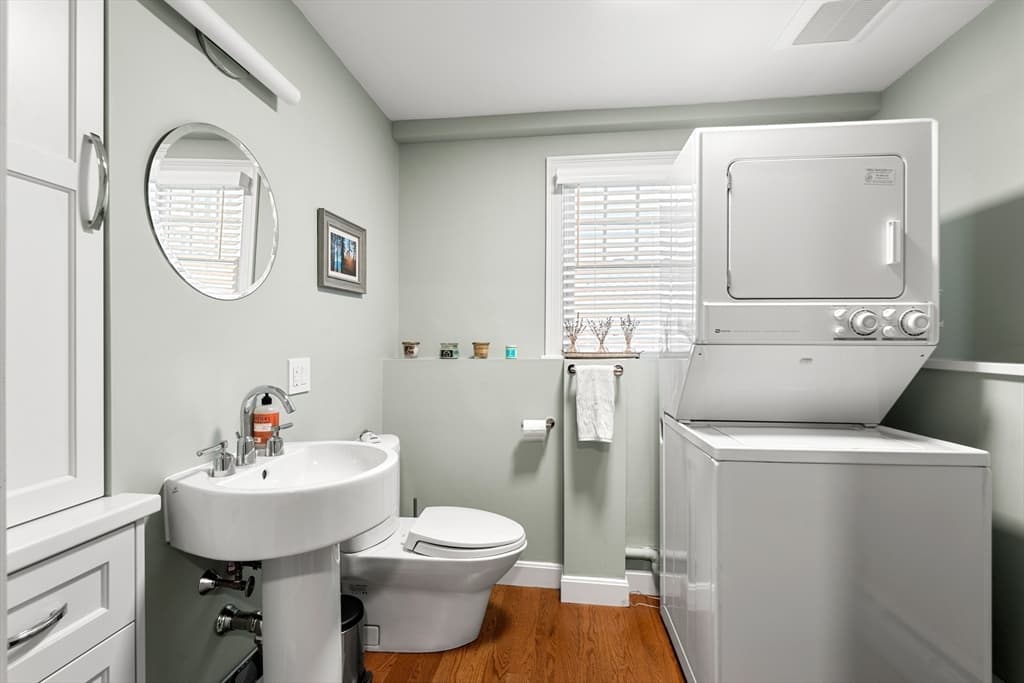 6 Colonial Court, Marblehead MA 01945 photo 17