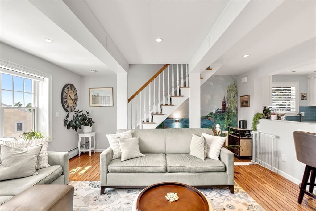 6 Colonial Court, Marblehead MA 01945 photo 8