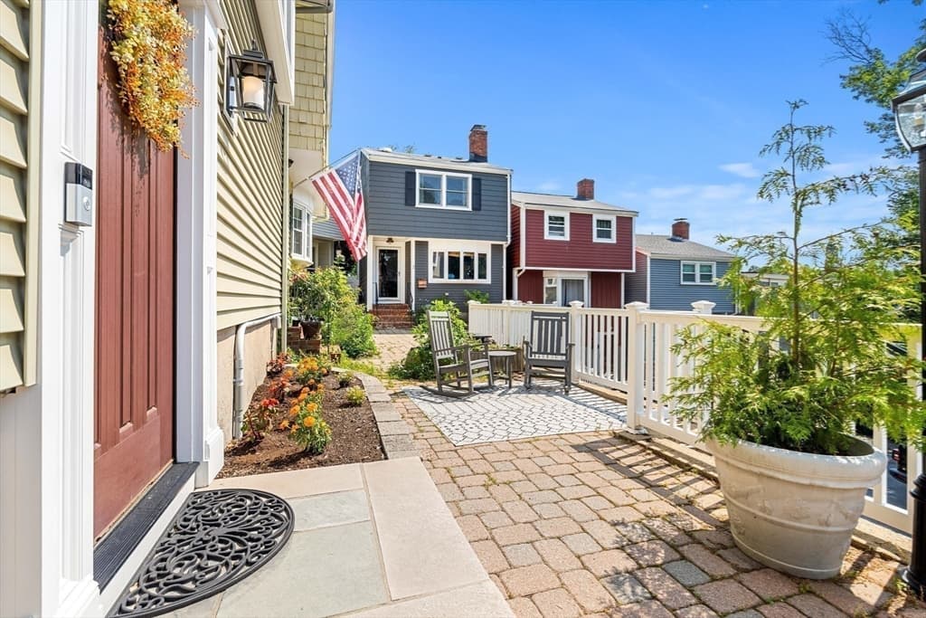 6 Colonial Court, Marblehead MA 01945 photo 21