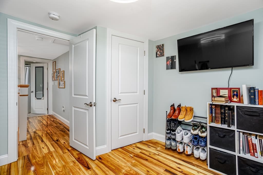25 Benham St, Orange MA 01364 photo 27