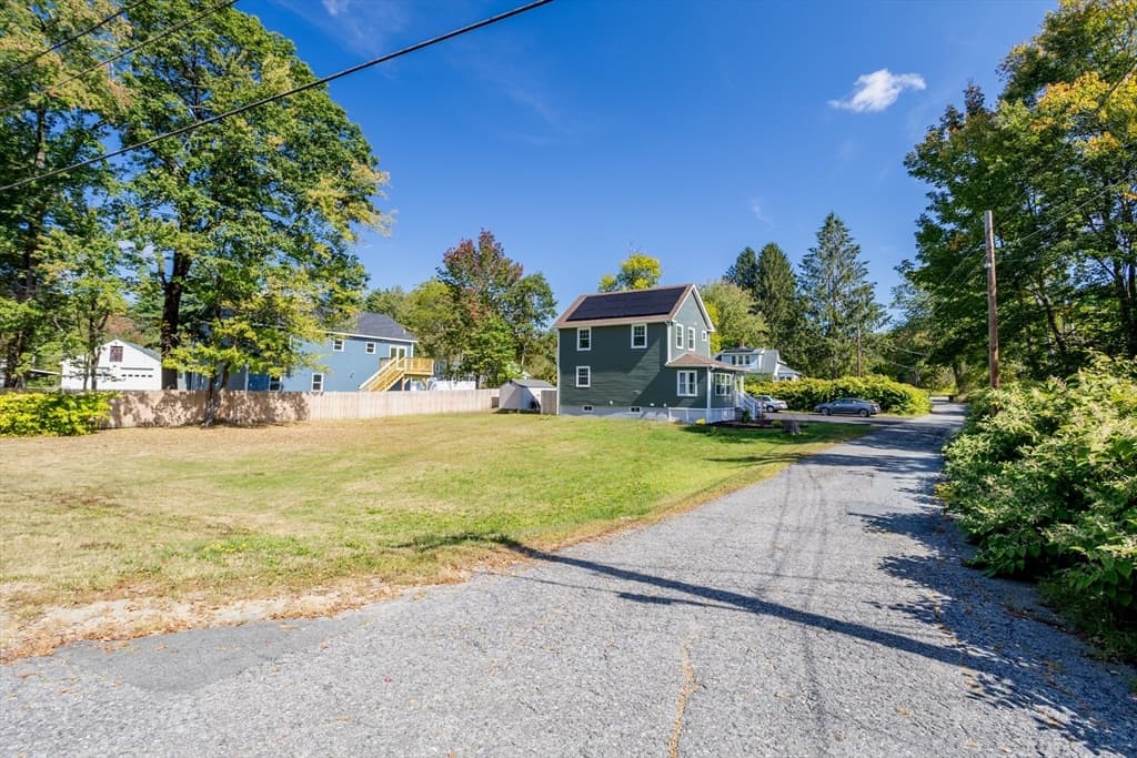 25 Benham St, Orange MA 01364 photo 32