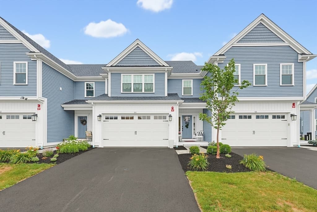 Condominium at 64 Palmetto Dr # 64, Bellingham MA 02019, Bellingham, photo 27 of 38
