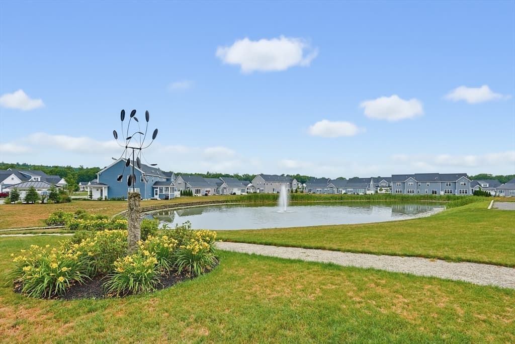Condominium at 64 Palmetto Dr # 64, Bellingham MA 02019, Bellingham, photo 35 of 38