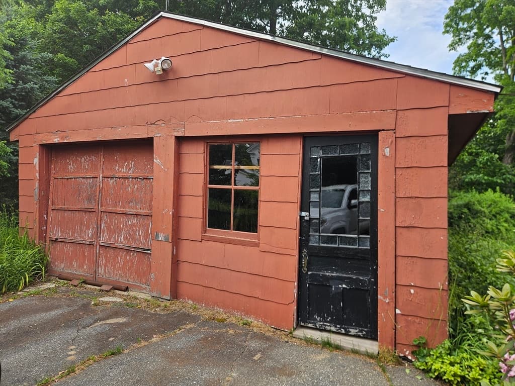 43 Summer St, Barre MA 01005 photo 6