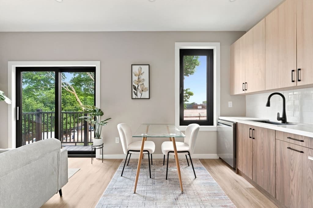 5-9 Family at 75 Maywood, Boston MA 02119, Boston, photo 10 of 22