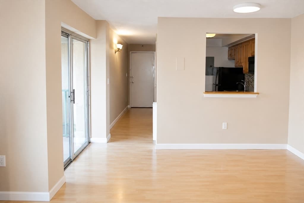 1025 Hancock St # 10C, Quincy MA 02169 photo 6