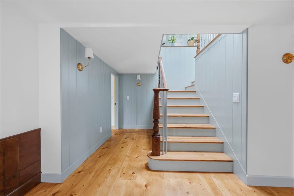 Single Family Residence at 126 South Street, Hingham MA 02043, photo 12 of 24