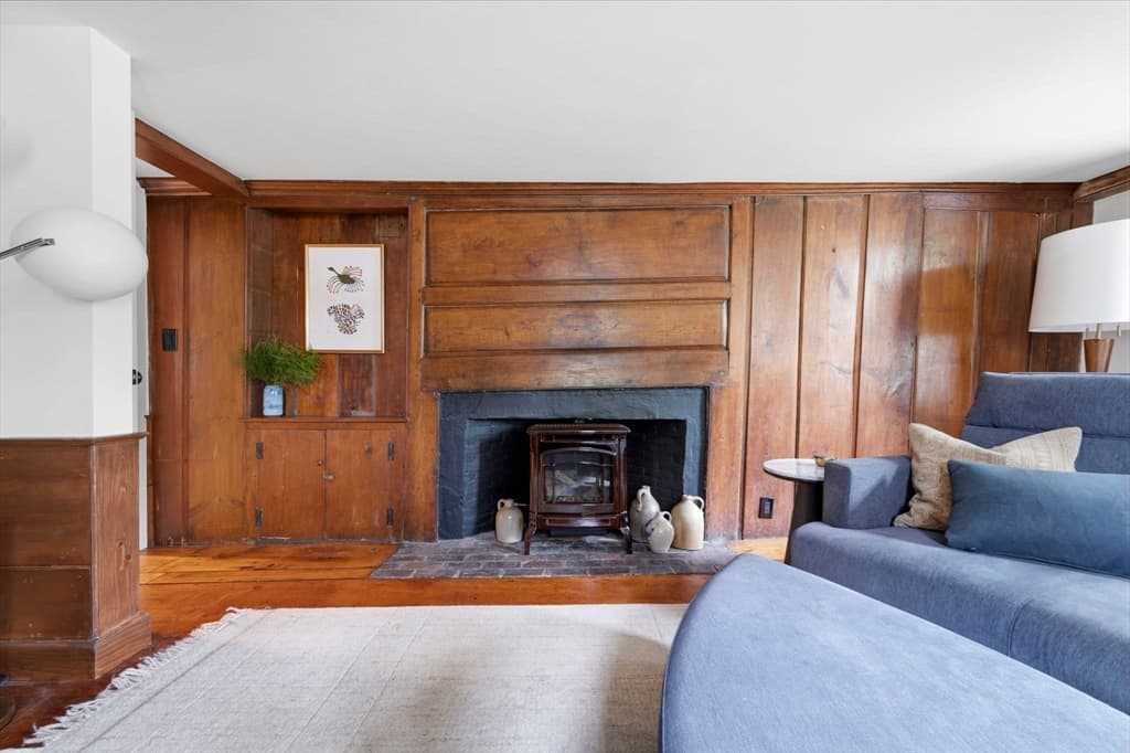Single Family Residence at 126 South Street, Hingham MA 02043, photo 9 of 24