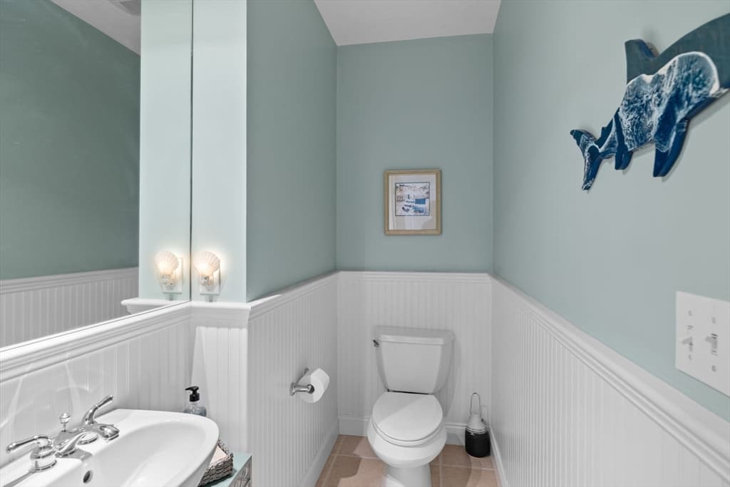 480 Main St # 15, Falmouth MA 02540 photo 8
