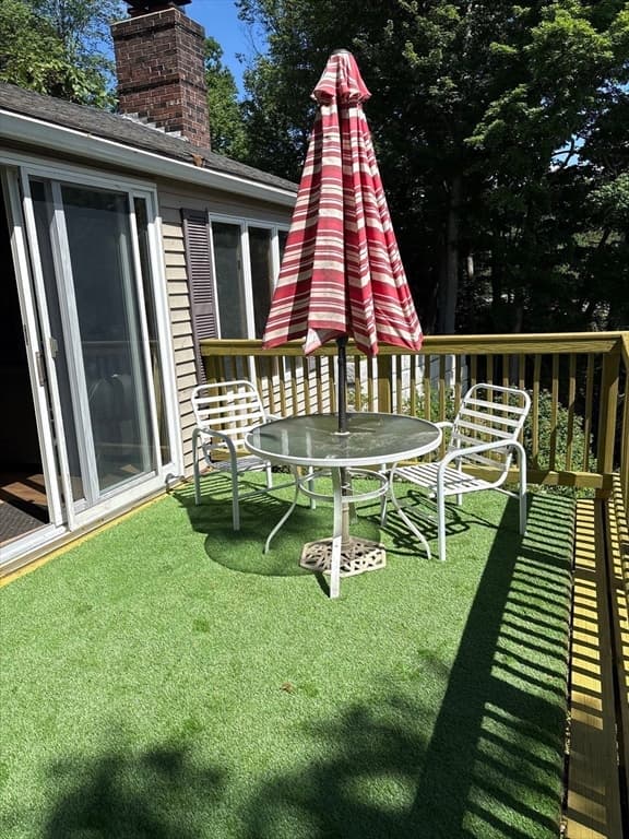 8 Julia Ann Dr, Holland MA 01521 photo 13