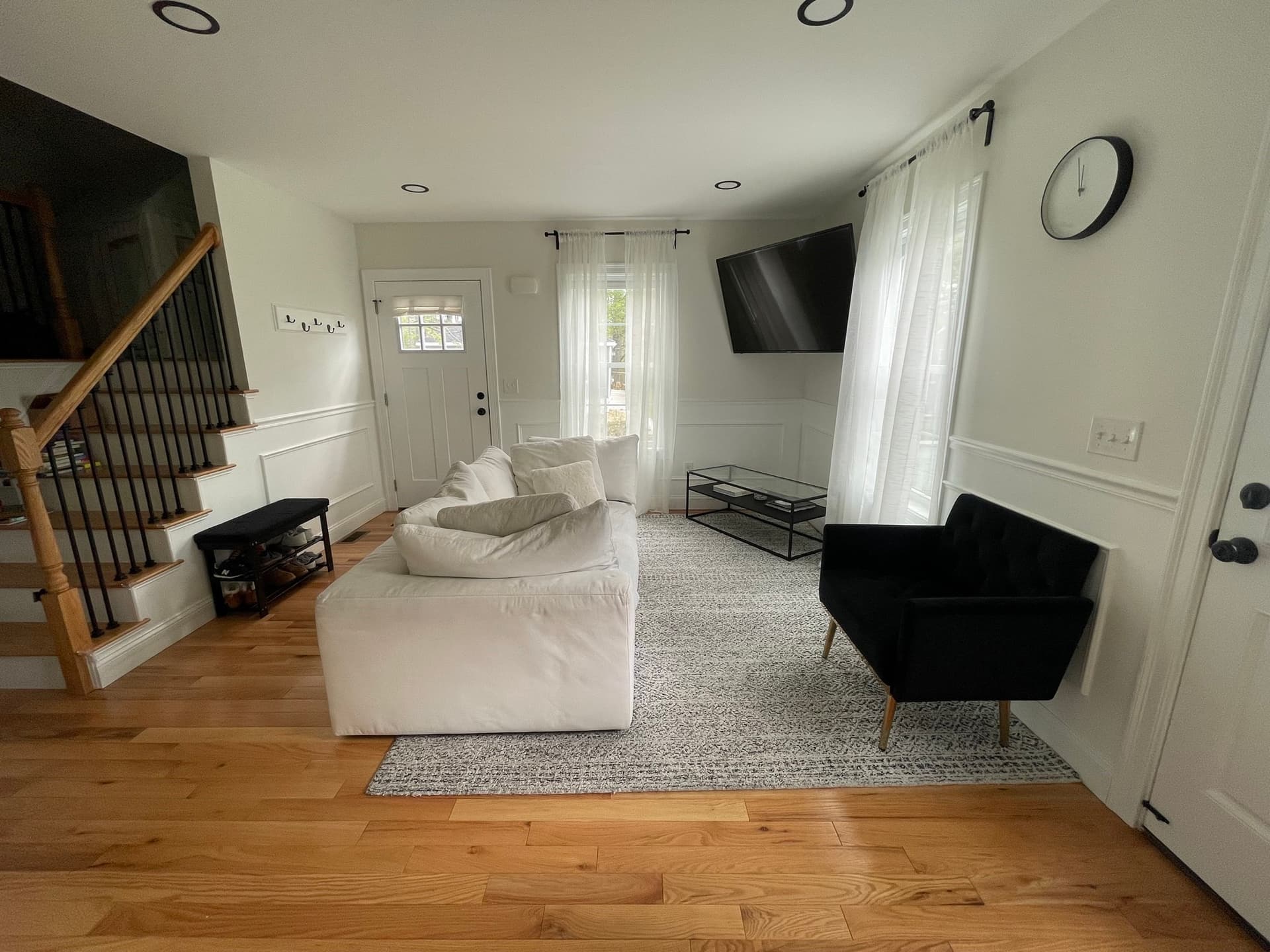 Single Family Residence at 122 Swan Ave, Fitchburg MA 01420, photo 5 of 20