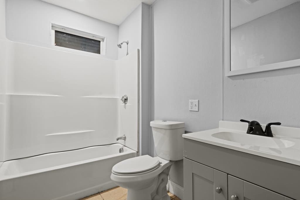 162 Washington St, Lynn MA 01902 photo 15
