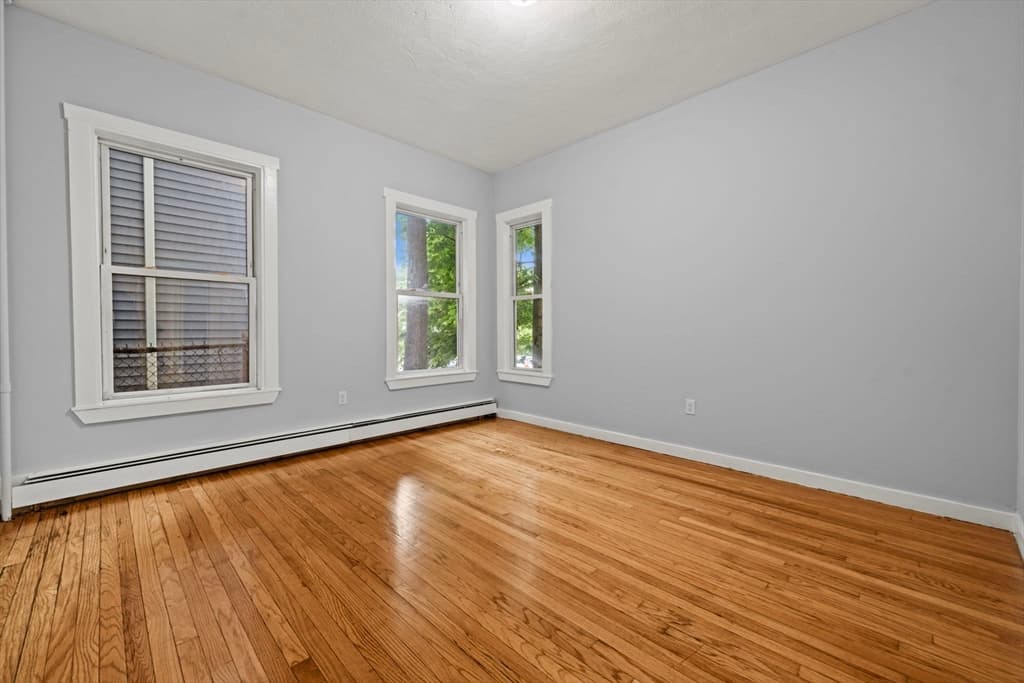 162 Washington St, Lynn MA 01902 photo 11
