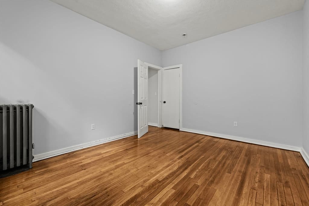 162 Washington St, Lynn MA 01902 photo 8