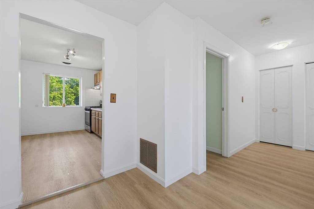 31 Bayberry Dr # 4, Sharon MA 02067 photo 16