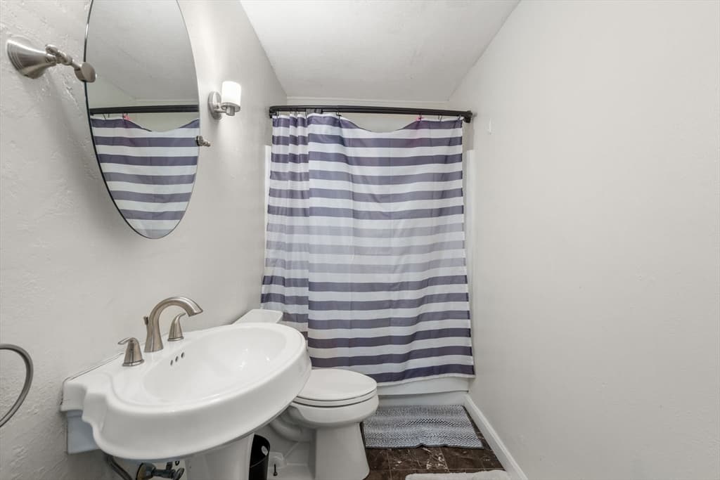 685 Oak St # 10, Brockton MA 02301 photo 16