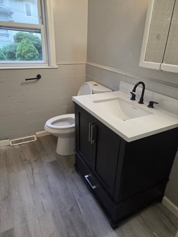26 Bouve Ave, Brockton MA 02301 photo 14