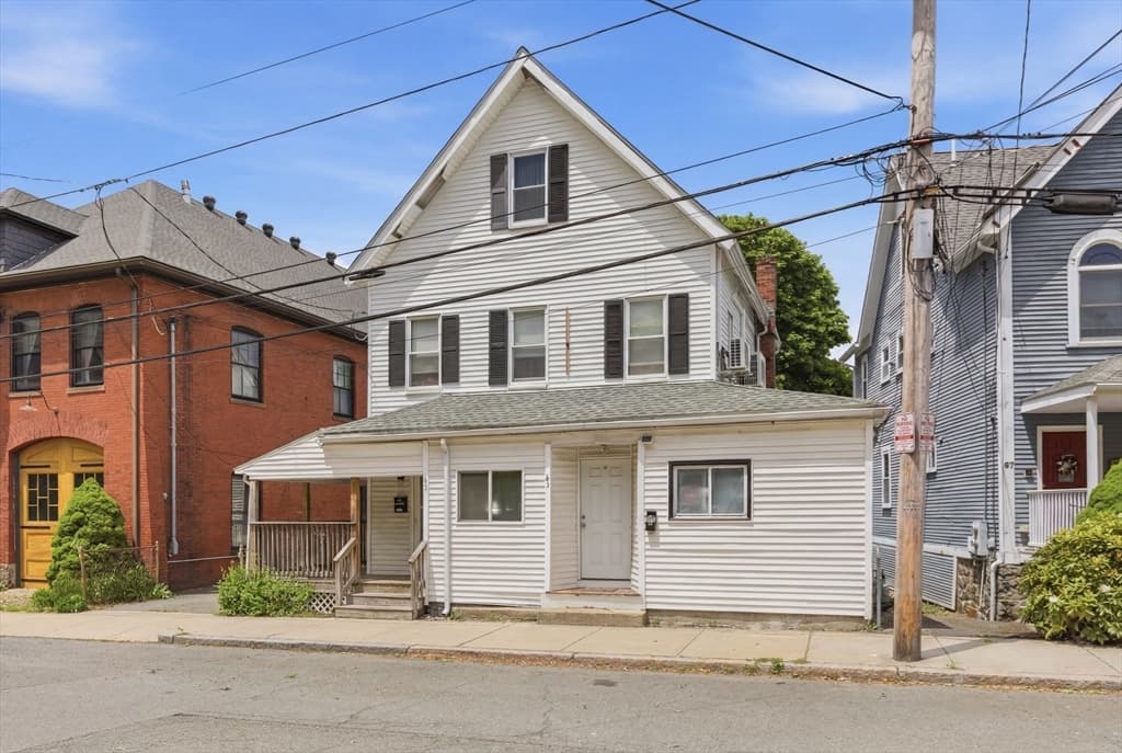63-65 Ashland St, Malden MA 02148 photo 3