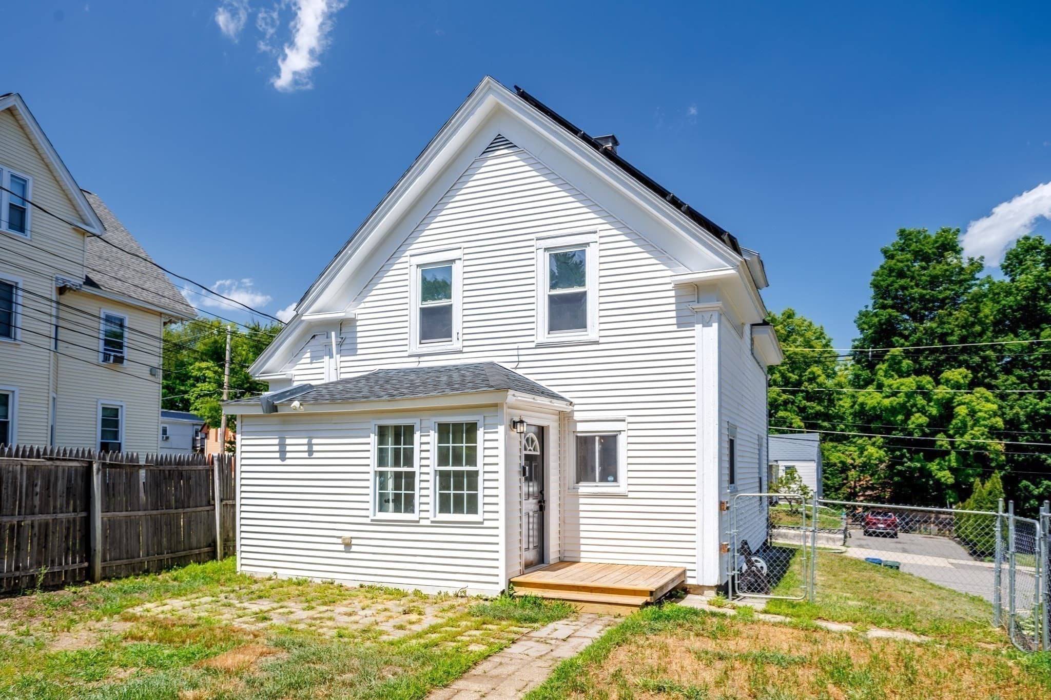 Single Family Residence at 38 Cottage Street, Leominster MA 01453, photo 2 of 29