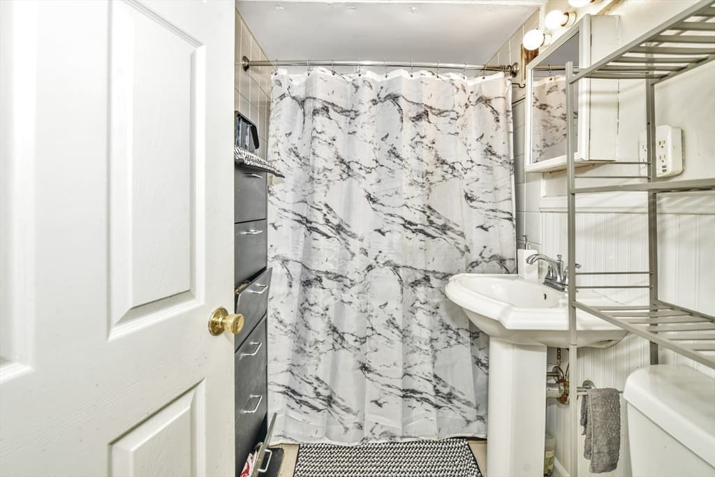 2089 Dorchester Ave # 3, Boston MA 02124 photo 9