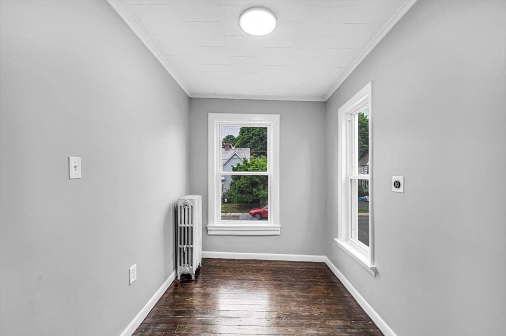 15 Myrtle Ave, Holyoke MA 01040 photo 27